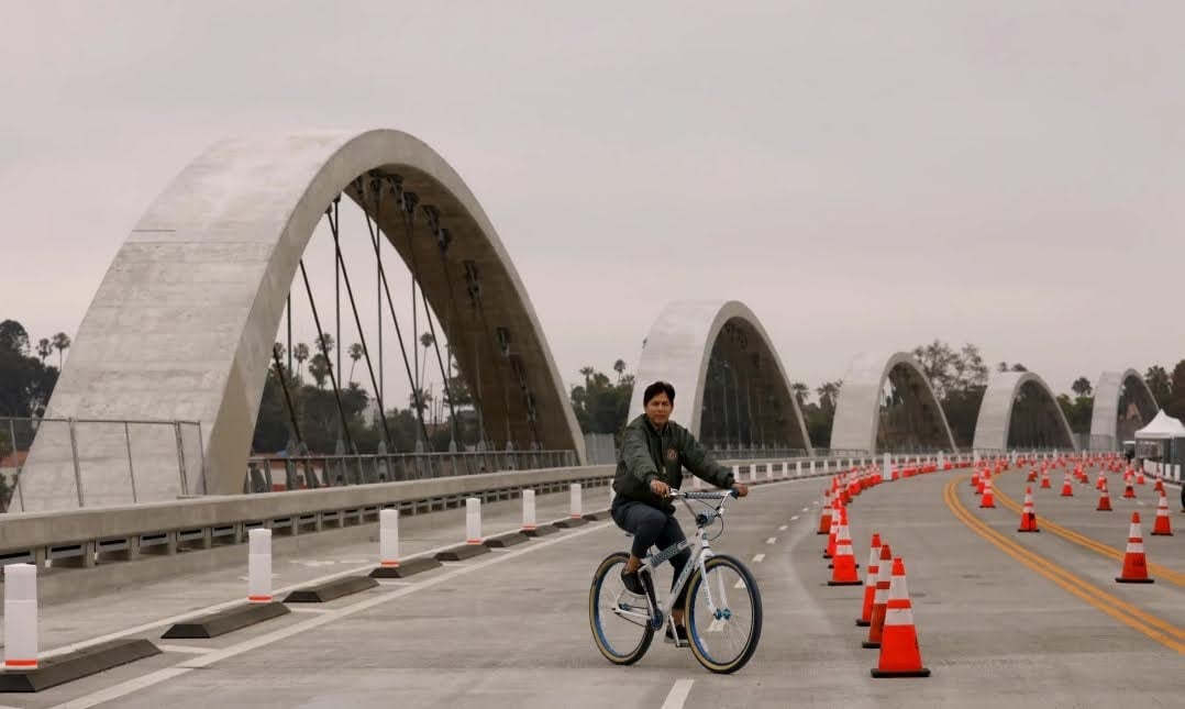 A bicyclist on the 6th St Bridge